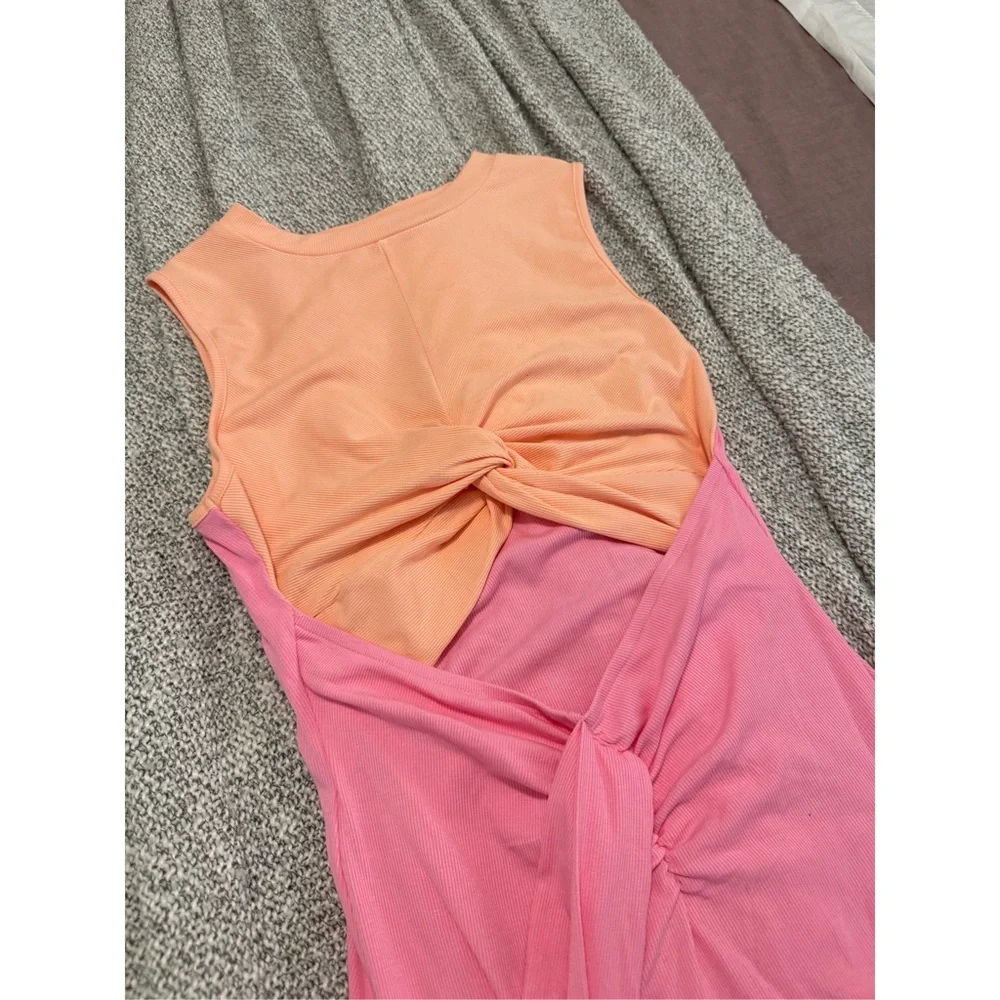 Color-block Bodycon Midi Dress